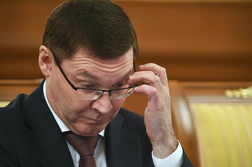 18 мая. Глава Тюменской области Владимир Якушев (на фото) занял пост министра строительства и жилищно-коммунального хозяйства. Его преемником на посту главы региона стал глава Тюмени Александр Моор