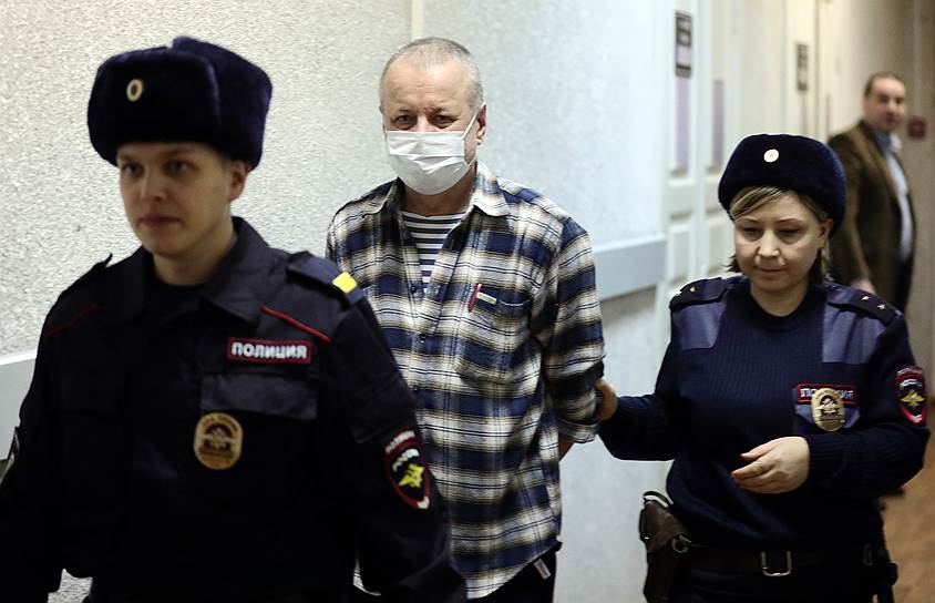 Главный редактор издания «В кризис.ру» Аркадий Орлов