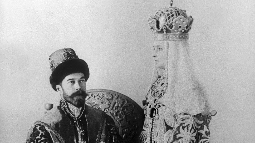 «И в такую-то недостойную России деятельность разные проходимцы впутывают нашего Государя»