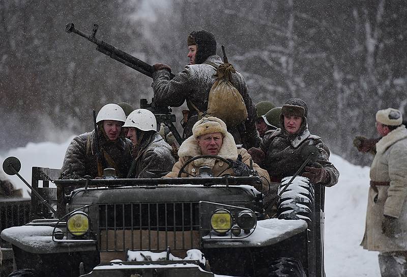 Военно-историческая реконструкция «Январский гром» в городе Красное Село в честь 75-летия освобождения Ленинграда от блокады