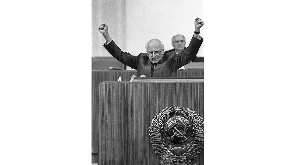Без выступления Андрея Сахарова на первом съезде народных депутатов не было бы постановления про ввод войск в Афганистан