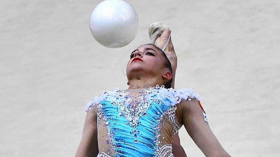 Гимнастка Александра Солдатова