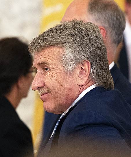 1-е место. Основной акционер НОВАТЭКа и СИБУРа Леонид Михельсон — $24 млрд  