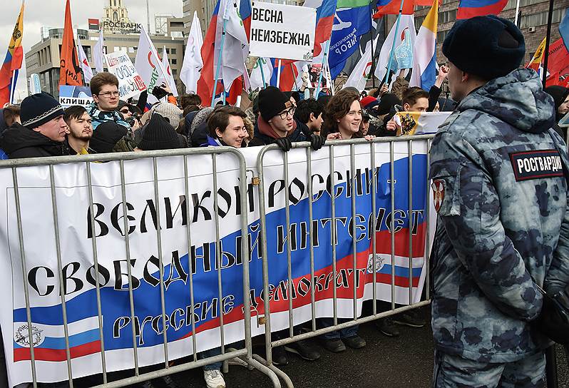 13 марта в Госдуме пройдет второе чтение закона об изоляции интернета. Ранее депутаты одобрили появление «суверенного интернета» в России в первом чтении. «За» проголосовали 334 депутата, против — 47