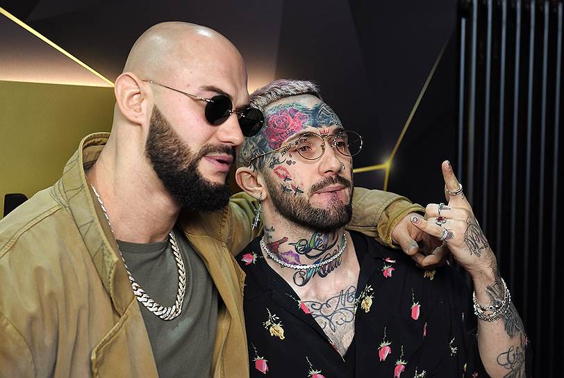 Рэперы Ганвест (справа) и Джиган во время pre-party музыкальной премии «Жара Music Awards» в ресторане Lesnoy
