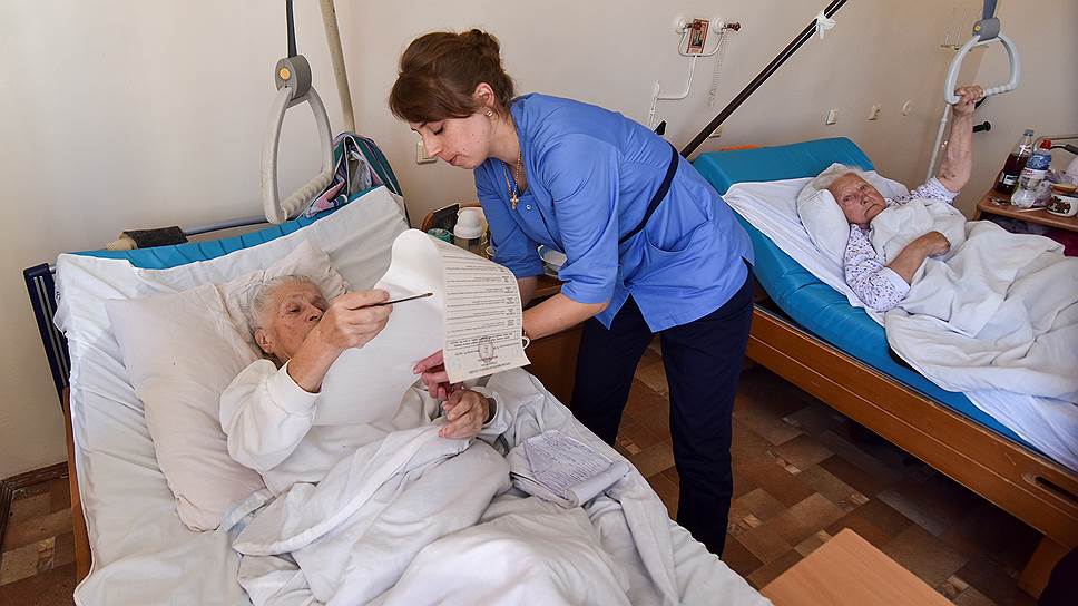 Проживающие в России граждане Украины проголосовать на выборах не смогли, так как в конце 2018 года все пять российских заграничных избирательных участков были ликвидированы