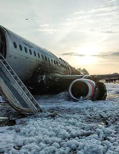 На момент катастрофы «Аэрофлот» был крупнейшим эксплуатантом SSJ 100 с 50 бортами в парке (считая сгоревший в Шереметьево) 
