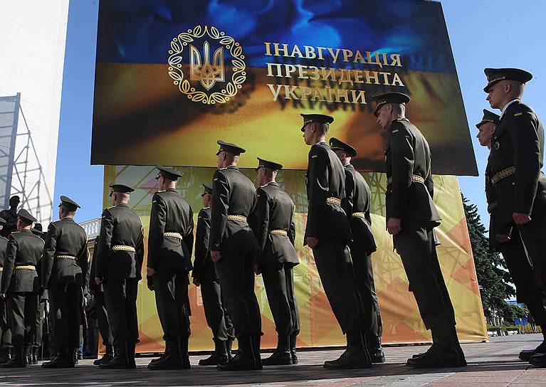 На церемонии присутствовало более 50 иностранных делегаций
