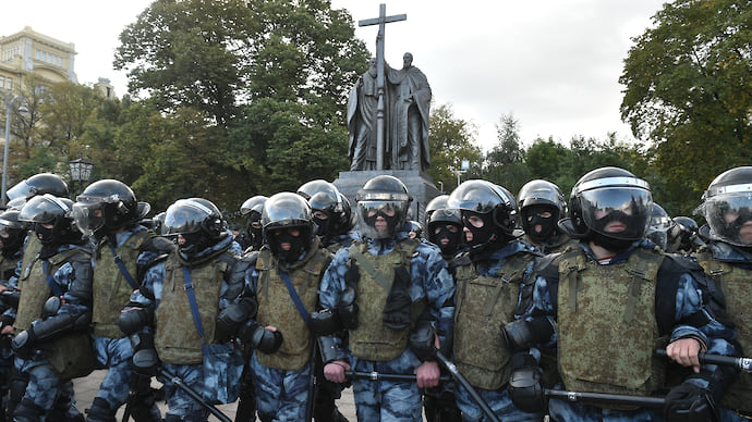 «Прогулка в поддержку честных выборов» в Москве