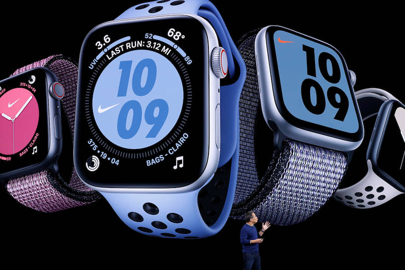 Apple также показала новую модель часов Apple Watch Series 5. Их особенностью стал постоянно включенный дисплей. При этом компания обещает, устройство будет работать без перебоев не менее 18 часов 