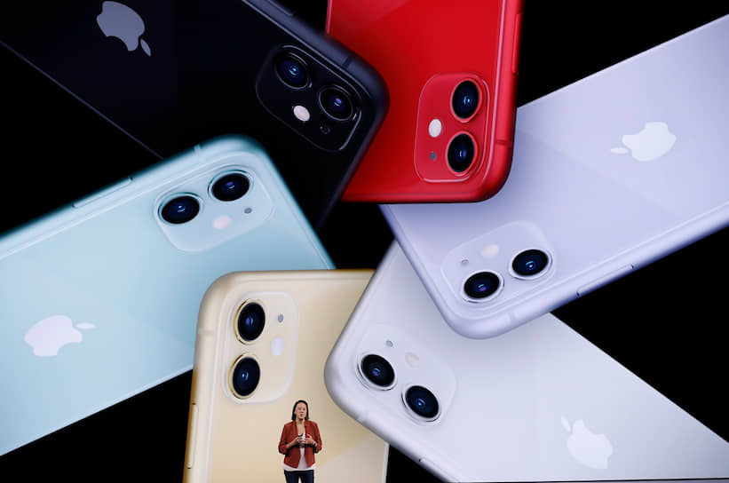Самой ожидаемой стала презентация смартфонов. Apple представила флагманский iPhone 11 Pro Max с OLED-экраном диагональю 6,5 дюйма, его «младшую» модель — iPhone 11 Pro с OLED-экраном диагональю 5,8 дюйма, а также iPhone 11 с LCD-экраном диагональю 6,5 дюйма. iPhone 11 выполнен в шести цветах 