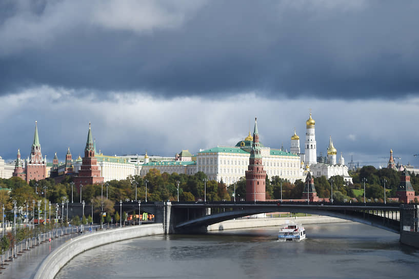 В связи с проведением марафона в Москве были перекрыты несколько улиц, набережных и бульваров 