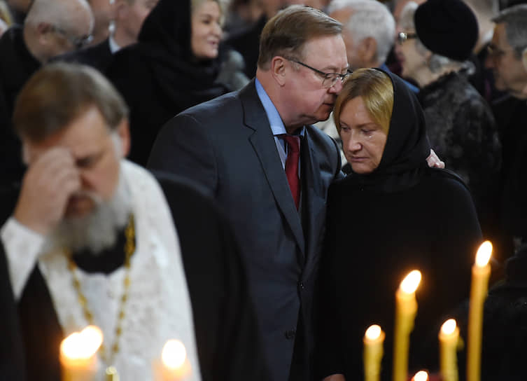 Президент Российского книжного союза Сергей Степашин с вдовой Юрия Лужкова Еленой Батуриной