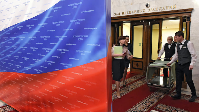 Приняли меньше, закончили раньше