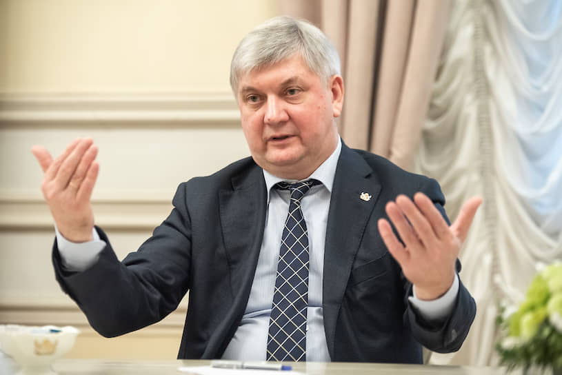 Губернатор Воронежской области Александр Гусев