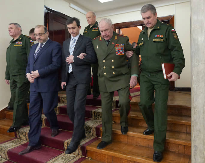 В 2019 году Вильнюсский окружной суд заочно приговорил экс-министра обороны СССР к 10 годам лишения свободы по делу о январских событиях 1991 года в Литве (тогда советские войска применили оружие против сепаратистов, захвативших Вильнюсский телецентр). В 2016 году Госдума РФ приняла заявление, в котором назвала процесс «политически мотивированным судилищем» 