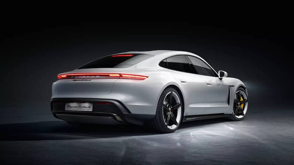 Porsche Taycan Turbo S