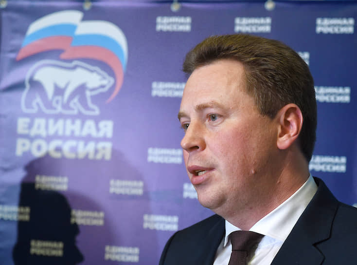 Замминистра промышленности и торговли Дмитрий Овсянников 