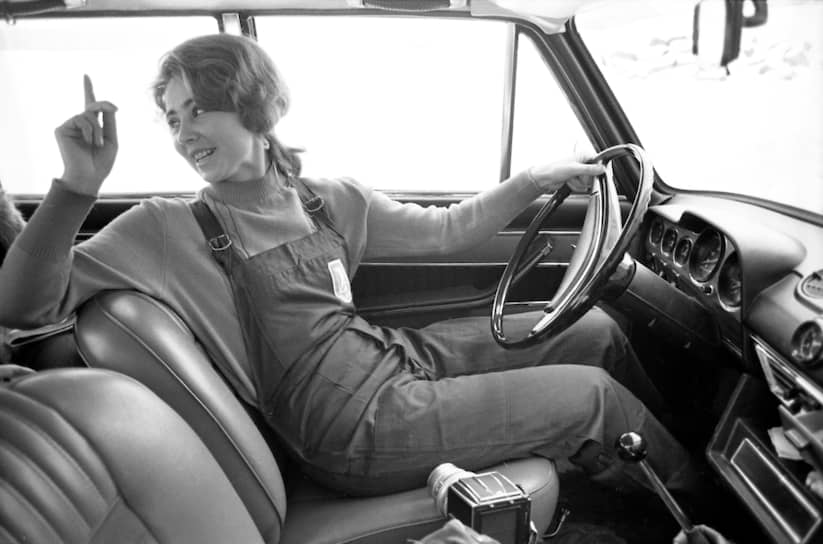 Продажи новинки начались в августе 1970 года, всего с 1970 по 1988 годы завод выпустил около 4,8 млн ВАЗ-2101 и его модификаций 