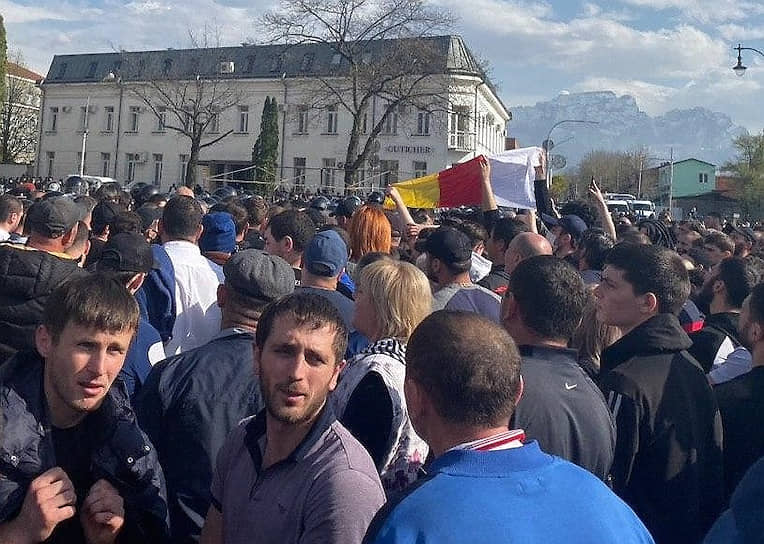 Большинство малых предприятий республики работает «в серую», и две недели простоя способны полностью уничтожить их бизнес 