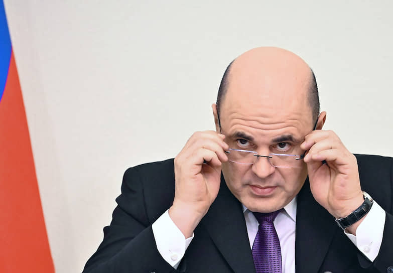 По поручению премьера правительство разработало комплекс мер по поддержке граждан и пострадавших отраслей промышленности стоимостью 2,1 трлн руб. Ожидаемый бюджетный дефицит аналитики оценивают в размере от 4% до 10% ВВП при неблагоприятном сценарии 