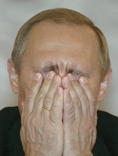 11 ноября 2003 года. На сессии конгресса муниципальных образований России в колонном зале Дома союзов 
