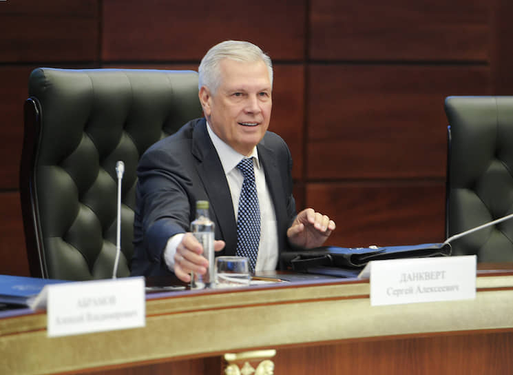 Руководитель Россельхознадзора Сергей Данкверт