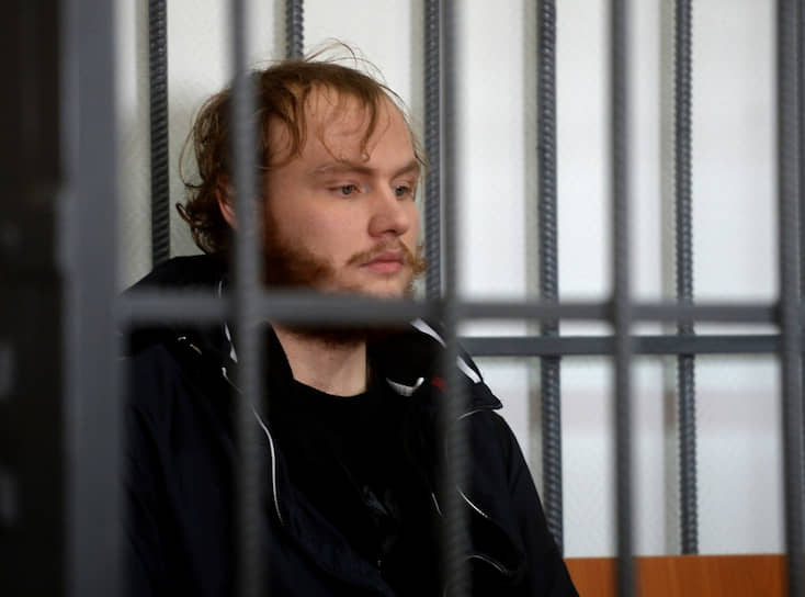 Антон Иванюженков 