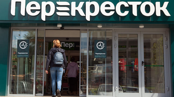 Novikov накормит в «Перекрестке»