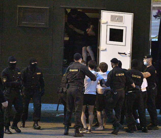 Задержание участников акции протеста в Минске