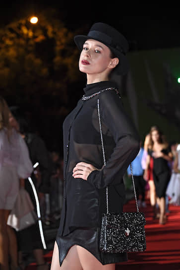 Актриса Екатерина Шпица