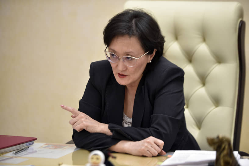 Мэр Якутска Сардана Авксентьева. 2019 год 