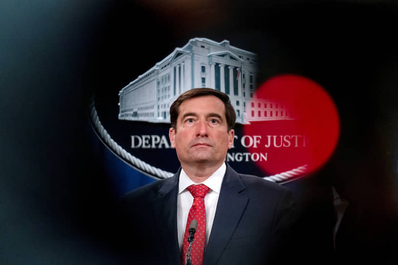 Помощник генерального прокурора США по национальной безопасности Джон Демерс 