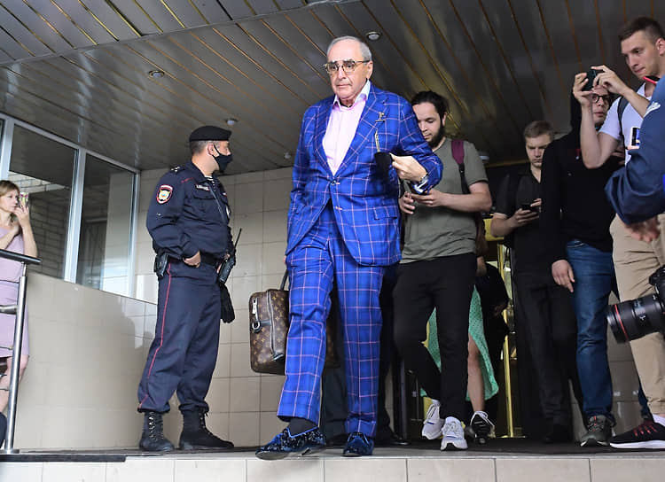 Адвокат Александр Добровинский