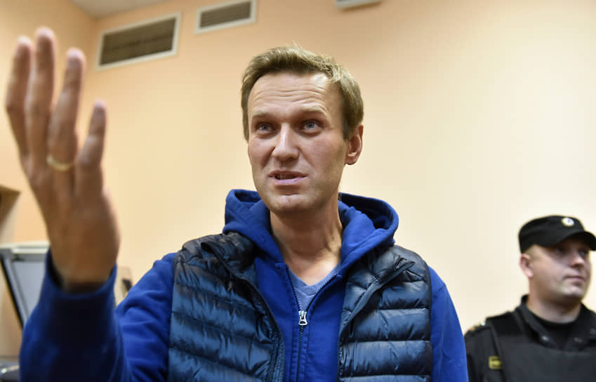 Политик Алексей Навальный 