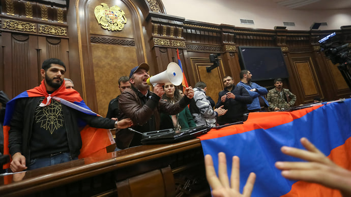 Подписано соглашение о мире в Карабахе