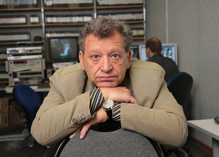 Свой первый фильм худрук «Ералаша» снял в 2009 году, им стала драма «Крыша». В 2015 году вышел второй его фильм — мелодрама «Между нот, или Тантрическая симфония». К обоим картинам он написал сценарии