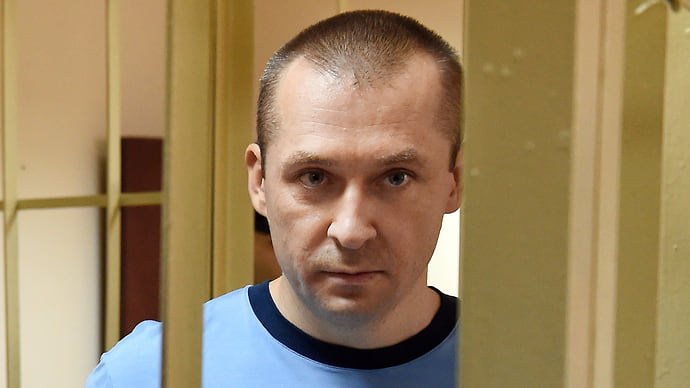 Дмитрий Захарченко не поддается учету
