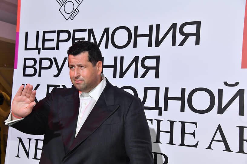 Предприниматель и сооснователь благотворительного фонда «Друзья» Ян Яновский на церемонии вручения IX Ежегодной премии The Art Newspaper Russia