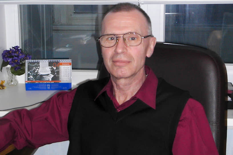 Биохимик Владимир Углев 