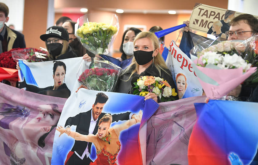 На чемпионате мира российские фигуристы завоевали шесть медалей — три золотые, одну серебряную и две бронзовые 
