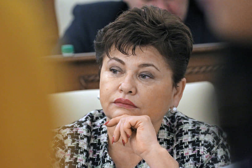 Представитель губернатора в законодательном собрании Алтайского края Стелла Штань