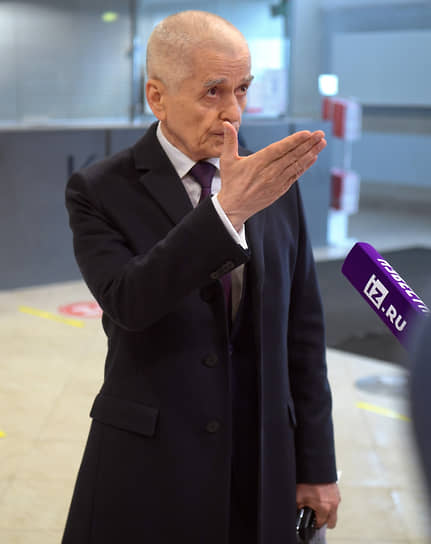 Первый зампред комитета Госдумы по образованию и науке Геннадий Онищенко 