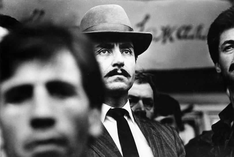 Джохар Дудаев, 1990-е 