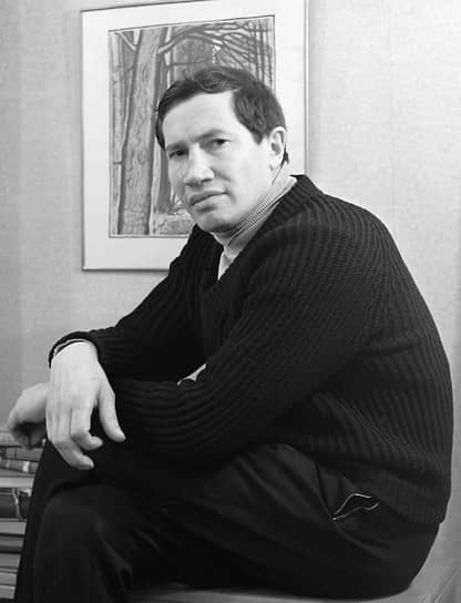 Автор романа «Генерал и его армия» Георгий Владимов, получивший «Русский Букер десятилетия», в 1983 году был вынужден переехать из СССР в ФРГ из-за угрозы судебного процесса по статье о тунеядстве 