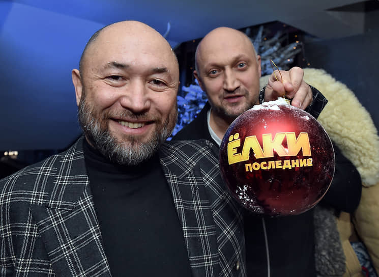 «Общение с людьми для меня важнее размышлений. Если рядом нет объекта для беседы, человек начинает говорить сам с собой. Я очень уважаю философов, мыслителей, писателей. Но лично для меня диалоги с самим собой не органичны. Мне больше нравится разговаривать с людьми умными, яркими, добрыми» В 2018 году на экраны вышел комедийный фильм «Елки последние» — седьмой и последний во франшизе. Первый фильм цикла вышел в канун нового 2011 года. Тимур Бекмамбетов выступил продюсером всех фильмов франшизы