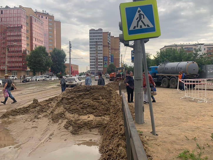 Последствия сильного ливня в Улан-Удэ  