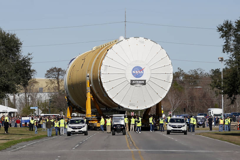 Основная ступень ракеты NASA Space Launch System