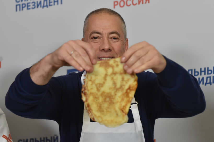 «Планируем расширять наши сетевые проекты в России и за рубежом. Еще в планах — новые проекты и партнерства, поддержание статуса ресторанов со звездами Michelin и, кто знает, может, получение еще одной? Не хочу загадывать».