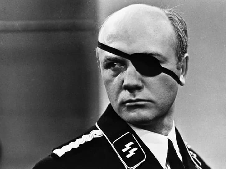 В 1973 году Леонид Куравлев сыграл роль Айсмана в многосерийном телевизионном художественном фильме «Семнадцать мгновений весны» режиссера Татьяны Лиозновой